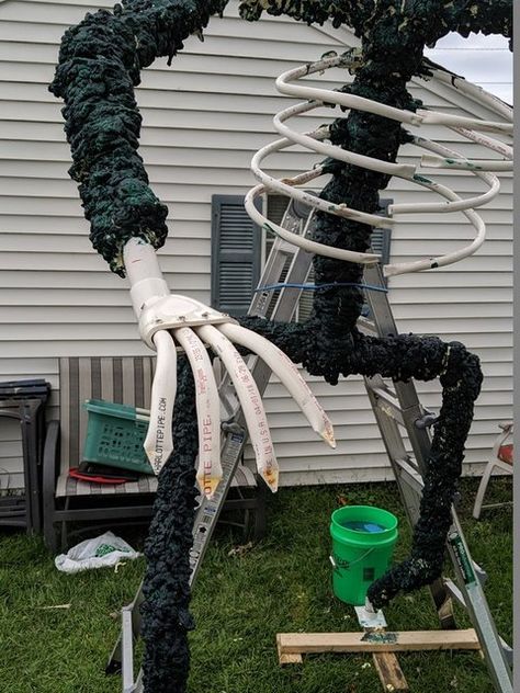 Spray Foam Halloween Props, Life Size Halloween Figures Diy, Diy Halloween Props, Florida Halloween, Halloween Yard Props, Creepy Halloween Props, Pfp Halloween, Halloween Tattoo Ideas, Halloween Outfit Ideas