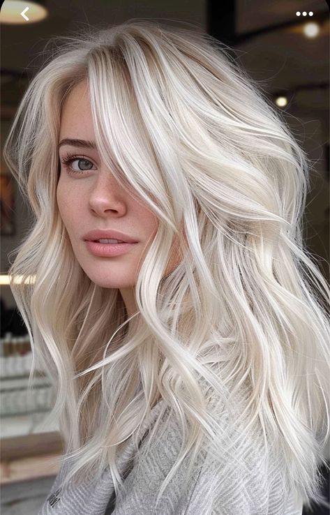 Platinum Blonde Hair Cool Skin Tone, White Blonde Hair Brown Eyes, Edgy Blonde Balayage, Peekaboo Hair For Blondes, Neutral Platinum Blonde, Current Blonde Hair Trends, Blonde And Brown Dimensional Hair, Pretty Blonde Hair Colors, Best Blonde For Green Eyes