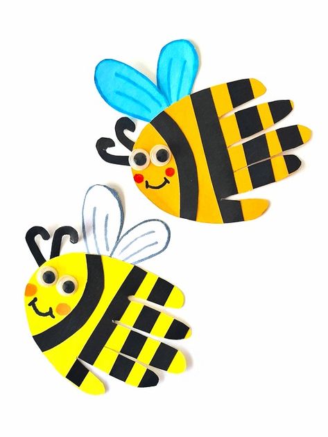 Handprint Bee Craft - Our Kid Things Bumble Bee Craft, Printable Craft Templates, Bee Craft, Honeybee Art, Bee Crafts For Kids, Bee Activities, Bug Crafts, Spring Crafts For Kids, Handprint Craft