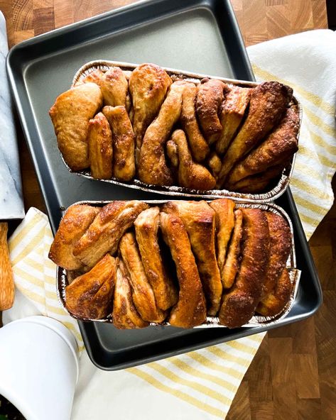 Pull-apart sourdough bread doused in butter and cinnamon sugar. A fun take on your traditional cinnamon rolls. Sourdough Cinnamon Pull Apart Bread, Potato Flake Sourdough Cinnamon Rolls, Sourdough Pull Apart Bread, Pull Apart Sourdough Bread, Potato Flake Sourdough Starter, Starter Dough, Cinnamon Sugar Pull Apart Bread, Best Sourdough Starter Recipe, Dough Starter Recipe