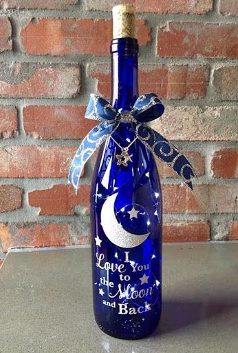 Beer Bottle Diy, Repurposed Bottles, Diy Bottles, Jar Projects, Blue Wine Bottles, Decorated Bottles, Wine Bottle Corks, Bottle Ideas, Wine Craft