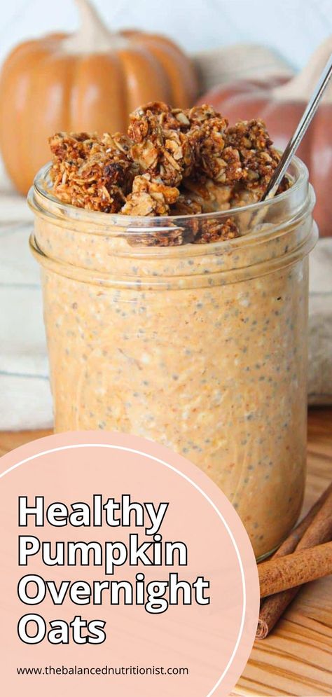 Try these pumpkin overnight oats for a healthy and protein-packed make ahead breakfast. Made with greek yogurt, pumpkin puree, and chia seeds, these overnight oats with pumpkin puree are flavored with pumpkin spice for a fall-inspired treat. Perfect for a quick pumpkin puree overnight oats meal. Overnight Oats With Pumpkin, Overnight Oats Greek Yogurt, Chia Seed Overnight Oats, Greek Yogurt Pumpkin, Oats Meal, Overnight Oats Recipe Easy, Pumpkin Yogurt, Pumpkin Overnight Oats, Best Overnight Oats Recipe