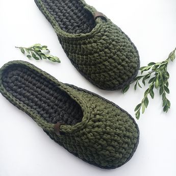 Rajutan Sandal, Crochet Sole, Crochet Sock, Diy Crochet Slippers, Crochet Slipper Boots, Crocheted Slippers, Crochet Slippers Free Pattern, Diy Crochet Patterns, Diy Slippers