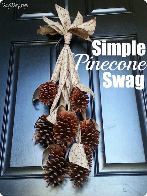 Pinecone Swag Christmas, Pine Cone Swags, Pinecone Door Hanger, Pine Cone Swag Diy, Pine Cone Swag, Pinecone Swag Diy, Pinecone Swag, Pinecone Crafts Christmas, Pine Cone Art