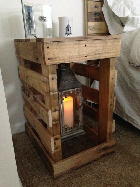 Pallet Night Stands, Diy Nightstand, Pallet Furniture Outdoor, Wood Pallet Projects, Design Del Prodotto, Diy Pallet Projects, Wooden Crate, Pallet Furniture, Furniture Projects