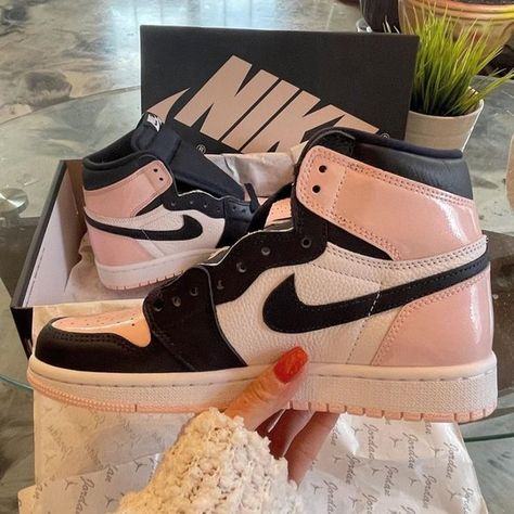 Nike Air Jordan 1 Retro High OG "Rust Pink" Air Force Rust Pink, Bubblegum Jordan 1, Rust Pink Jordan 1, Pink Jordans Outfit, Air Jordan Pink, Pink Air Jordan, Berries Photography, Jordan 1 Pink, Cute Jordans