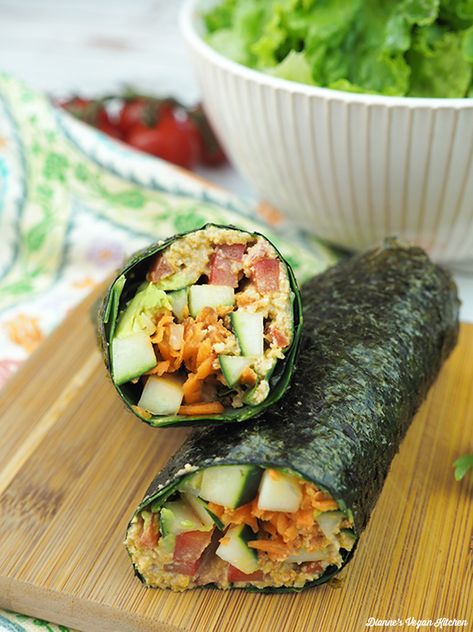 Raw Vegan Sushi, Sunflower Seed Cheese, Sushi Wraps, Gluten Free Sushi, Raw Vegan Dinners, Sushi Wrap, Vegan Sandwich Recipes, Raw Vegan Diet, Vegan Wraps