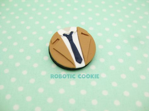 Polymer Clay Pop Socket, Duo Friendship, Coat Brooch, Mini Pasta, Prince Sidon, Polymer Clay Brooch, Fimo Diy, Polymer Clay Tutorials, Clay Brooch