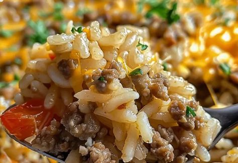 Easy Hamburger Rice Casserole Rice Ground Beef Casserole, Easy Dinner Ground Beef, Hamburger Rice Casserole, Hamburger Rice, Asparagus Casserole, Main Entrees, Easy Hamburger, Rice Casserole Recipes, Hamburger Casserole