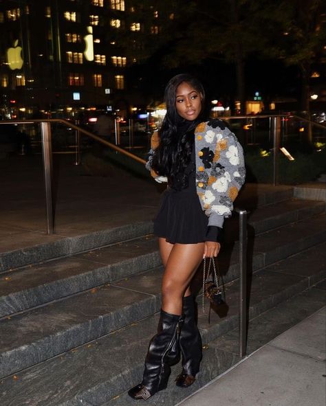 Black Heel Boots Outfit Black Women, Sock Boot Heels Outfit, Shark Boot Outfit Black Women, Prada Boots Outfit Black Women, Ankle Boots Outfit Black Women, New York Outfit Black Women, Overlay Boots Outfit, Going Out Winter Outfits Blackgirl, Padlock Boots Outfit