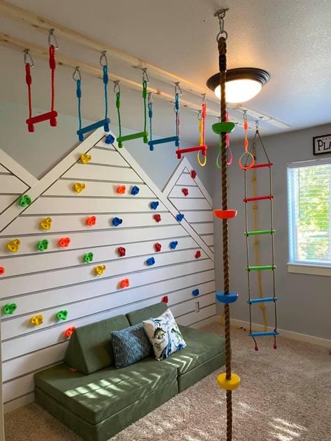 Window Seat Ideas, Indoor Playroom, Basement Playroom, Boys Playroom, Finished Basement Ideas, Toddler Playroom, Kids Playroom Decor, Kids Rooms Diy, Sensory Room