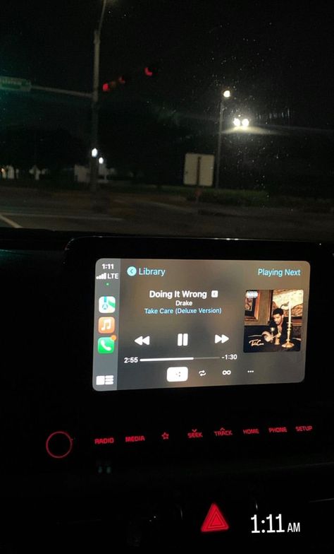 Song In Car Aesthetic, Car Playlist Aesthetic, Drake Car, Car Music Aesthetic, Car Radio Aesthetic Night Drake, The Weeknd Car Radio, Car Music, Workout Pics, Car Picture