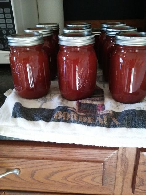 Homemade Barbecue Sauce Recipe, Bbq Sauce Homemade Easy, Make Bbq Sauce, Best Barbecue Sauce, Pressure Canning Recipes, Home Canning Recipes, Canning Food Preservation, Barbecue Sauce Recipes, Homemade Barbecue Sauce