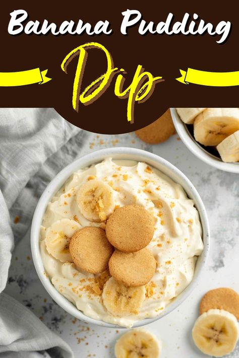 This creamy, fluffy banana pudding dip tastes just like the classic dessert but in dippable form! It's an easy, crowd-pleasing dessert dip perfect for any occasion. Banana Pudding Dip Easy, Fluffy Banana Pudding, Pudding Dip, Banana Pudding Dip, Creamy Banana Pudding, Banana Desserts, Fruit Dips, Instant Banana Pudding, Banana Dip