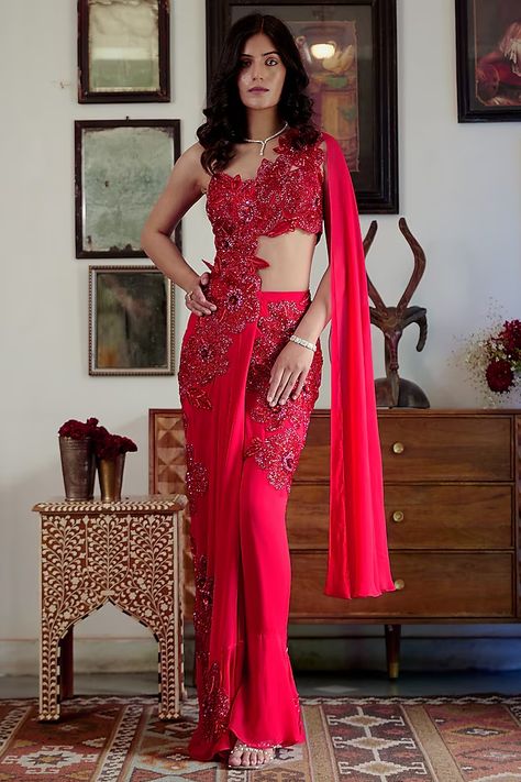 Red Georgette Floral Motif Embellished Pre-Draped Saree Set by MOLEDRO at Pernia's Pop Up Shop 2024 Saree Gowns, Cutdana Work, Draped Saree, Floral Saree, Satin Hands, Saree Gown, Flower Motifs, Drape Saree, Elegant Blouse Designs