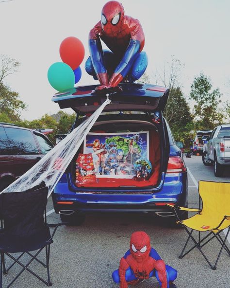 Trunk or treat. Spiderman Marvel Trunk Or Treat Spiderman, Halloween Car Decorations, Trunker Treat Ideas, Trunk Or Treat Ideas, Treat Ideas, Creative Activities For Kids, Movie Themes, Trunk Or Treat, Happy Birthday Quotes