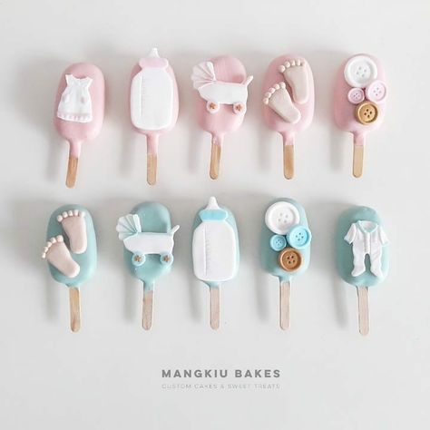 Gender Reveal Cakesicles, Gender Reveal Candy, Heart Cake Pops, Popsicles Cake, Cake Pop Designs, Homemade Chocolate Bars, Cake Pop Decorating, Baby Shower Cake Pops, Baby Shower Treats