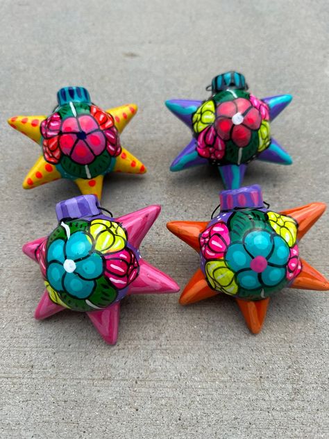 Talavera Ornaments, Mexican Ornaments, Mexican Folk Art Decor, Mexican Christmas Decorations, Peace Tree, Mexico Christmas, Mexican Talavera Pottery, Mexican Christmas, Mexican Crafts