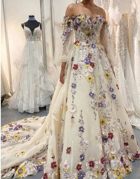 Floral Embroidered Wedding Dress, Wedding Gown A Line, Wedding Dress Unique, Wedding Dress Romantic, Fairytale Gown, Fairy Wedding Dress, Embroidered Wedding Dress, Fairy Wedding, Dress Unique