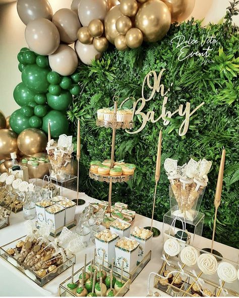 Jungle Theme Sweet Table, Dessert Table Safari Theme, Jungle Sweet Table, Safari Baby Shower Boy Dessert Tables, Safari Baby Shower Dessert Table, Jungle Theme Dessert Table, Safari Dessert Table Ideas, Jungle Dessert Table, Safari Candy Table