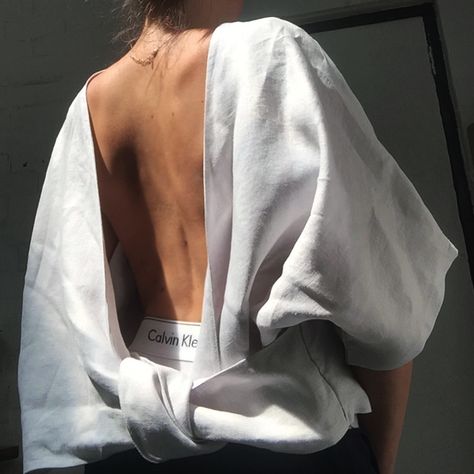 Open back Blouse Open Back Clothes, Backless Hoodie, Backless Jacket, Open Back Outfit, Open Back Tshirt, Mh Aesthetic, Open Back Blouse, Open Back Shirt, Open Back Crop Top