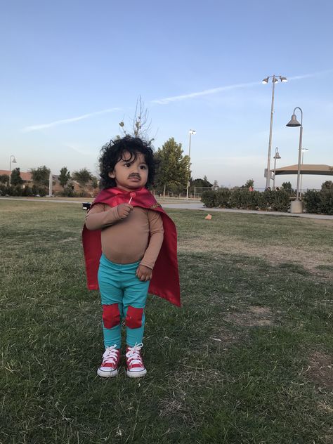 Nacho Libre And Esqueleto Costume, Nacho Lebre Costumes, Nacho Libre Family Costume, Nacho Libre Costume For Women, Nacho Libre Costume Couple, Hispanic Halloween Costumes, Family Costume Ideas For 3, Family Of 3 Halloween Costumes, Nacho Libre Costume