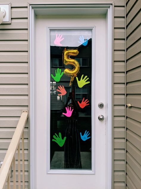 Hi Five Birthday Party Decorations, Hi 5 Birthday Party Ideas For Boys, High 5 Birthday Party Theme Boy, Hi Five Birthday Party Ideas Boys, Hi 5 Birthday Party Ideas, 5 Year Birthday Party Ideas Boy, Hi Five Birthday Party Ideas, High 5 Birthday Party Theme, Fifth Birthday Party Ideas Boy