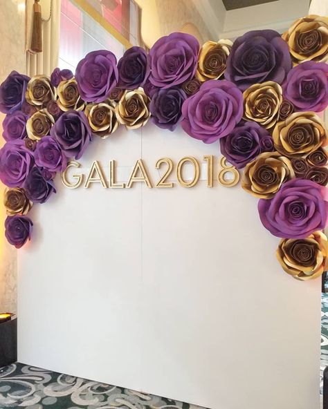 Purple & Gold flowers are so fitting for this part of SoCal 💜💛💜💛 Backdrop, signage and paper flowers all by @thebleudahlia  #paperflower… Gold Party Decorations Diy, Backyard Party Decorations, Gold Party Decorations, Purple Birthday, 75th Birthday, Paper Flower Template, Paper Fans, Gold Party, Flower Template