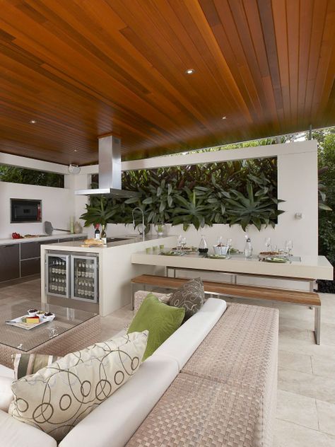 Alfresco Designs, Outdoor Bbq Area, Outdoor Kitchen Decor, Outdoor Bbq Kitchen, Wooden Ceiling, Alfresco Area, Outdoor Living Rooms, Outdoor Living Design, Outdoor Entertaining Spaces