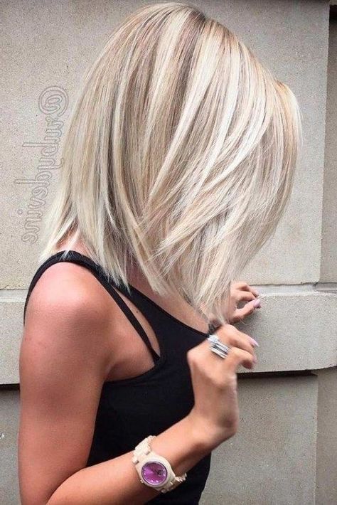 Mid Length Hair With Layers, Blonde Hair Looks, Shoulder Length Hair Cuts, Brown Blonde Hair, Mid Length Hair, Medium Hair Cuts, Silver Fox, Trendy Short Hair Styles, Shoulder Length Hair