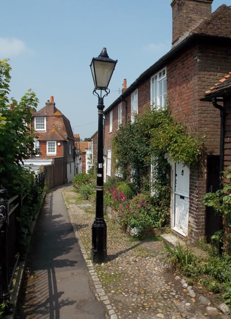 'Traders Passage, Rye, East Sussex, England by B Lowe England Suburbs, England Town Aesthetic, Sussex Aesthetic, Colchester England, England House, Brighton Houses, England Aesthetic, Moving To England, English Summer