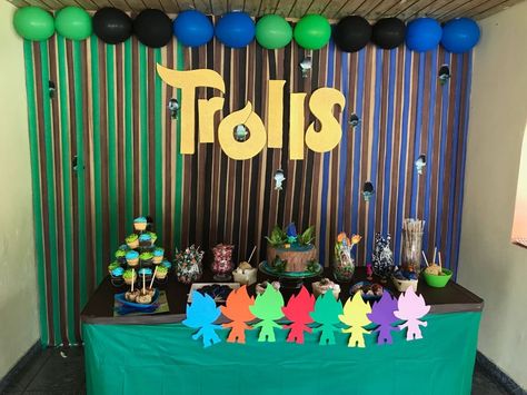 #trolls #Ramon birthday Trolls Branch Birthday Party Ideas, Brozone Birthday Party, Branch Birthday Party, Trolls Boy Birthday Party, Boys Trolls Birthday Party, Branch Trolls Birthday Party, Trolls Birthday Party Ideas Boys, Trolls Rock And Roll Party, Trolls Band Together Birthday