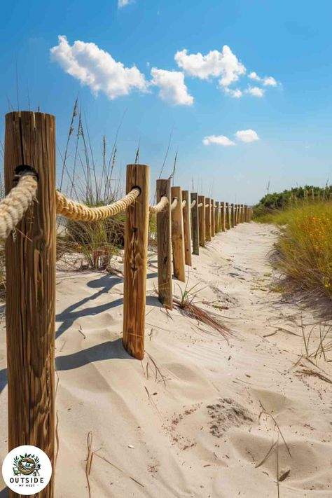 25 Unique Privacy Fence Ideas to Consider Beach Fence Ideas, Unique Privacy Fence Ideas, Nautical Rope Fence, Lights Fence, Rope Fence, Beach Fence, Nautical Outdoor Decor, Privacy Fence Ideas, Short Fence