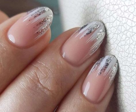 Graduation Manicure, Christmas Gel Nails, Nail Blog, Grunge Nails, Her Nails, Cute Gel Nails, Bride Nails, Nail Designs Glitter, Oval Nails