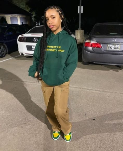 Brazil Dunks Outfits, Dunks Outfits, Brazil Dunks, Twisted Hair, Tomboy Style Outfits, Chill Outfits, Streetwear Fashion Women, Cute Swag Outfits