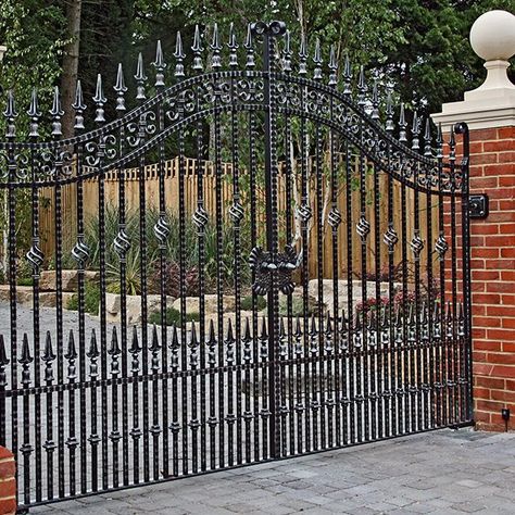 Big Gates Entrance, Iron Gates Design, Wrought Iron Gazebo, Estate Entrance, Iron Gazebo, Entrance Landscaping, Wrought Iron Gate Designs, Drive Gates, Beautiful Gates