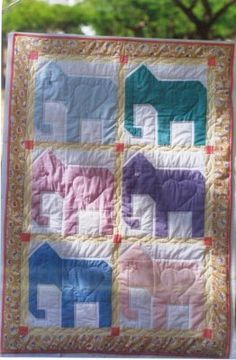 Milk and Honey Quilts: Free Pattern: Elephant baby quilt block/could be adapted for paper piecing Elephant Quilt Block, Safari Baby Quilt, Elephant Quilts Pattern, Elephant Quilt, Elephant Applique, Baby Quilt Patterns, Animal Quilts, Quilt Block Pattern, Elephant Baby