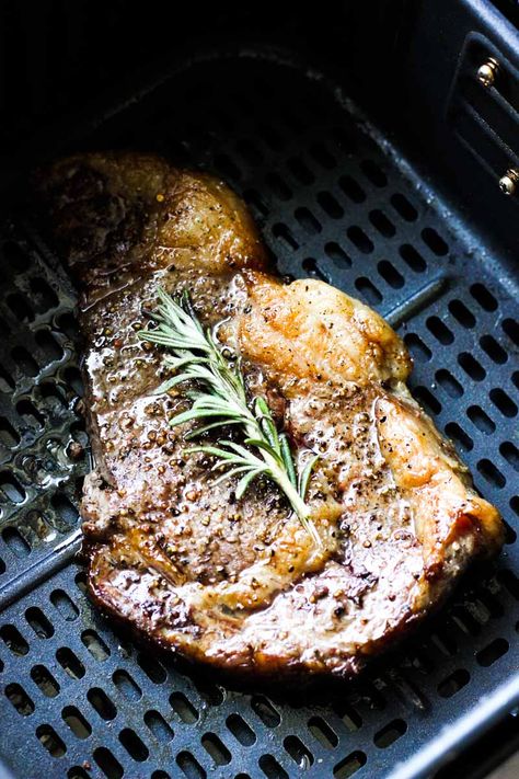 Bison Steak Recipes, Bison Steak, Walleye Recipes, Cooks Air Fryer, Turkey Wings, Pork Steak, Instant Pot Pork, Baked Pork, Easy Air Fryer