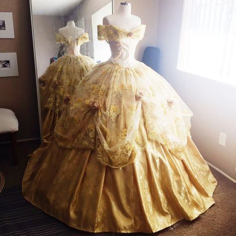 Belle Ball Gown, Gaun Abad Pertengahan, Costume Disney, Gold Evening Dresses, Wedding Dresses Ball Gown, Dresses Ball Gown, Belle Dress, Princess Inspired, Disney Dresses