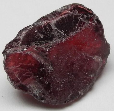 Raw Garnet Raw Garnet, Rough Gems, Geology Rocks, Quartz Geode, Carnelian Stone, Mineral Stone, Minerals And Gemstones, Rhodolite Garnet, Ancient Artifacts