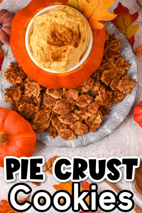 Pie Crust Leaves Diy, Pie Crust Leaves, Leftover Pie Crust, Make Pie Crust, Pie Crust Cookies, Easy Pie Crust, Pie Crust Dough, Party Food Dessert, Refrigerated Pie Crust