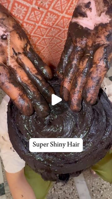 Recipes For Hair Masks, Soft Silky Hair Mask, Hair Softening Tips, Indian Hair Mask, Henna Hair Mask, Silky Hair Mask, Super Shiny Hair, Soft Silky Hair, Best Hair Mask