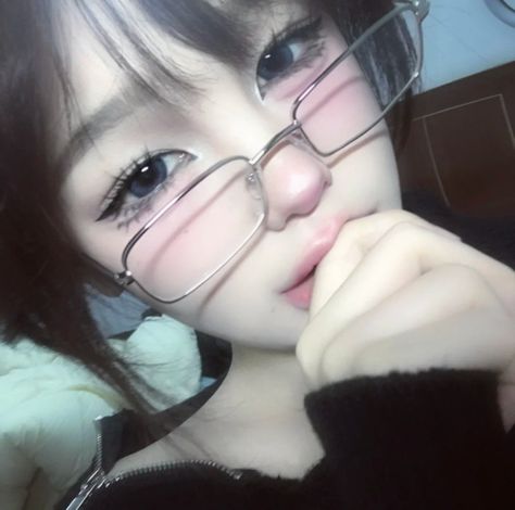 Anime Eye Makeup, Doll Eye Makeup, Make Up Inspo, Cute Makeup Looks, Soft Makeup, Foto Ideas Instagram, Asian Makeup, Cute Selfie Ideas, Pretty Selfies