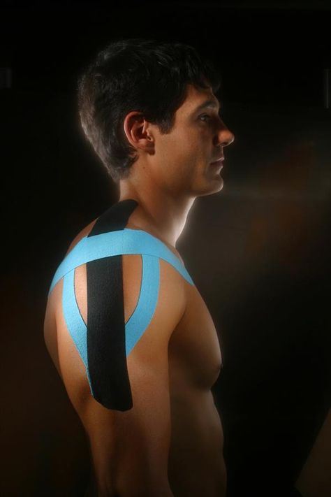 Taping is good solution for damaged muscles after working out in wrong way K Tape, Kinesio Tape, Kt Tape, Kinesio Taping, Sports Tape, Kinesiology Taping, Shoulder Support, Gilbert Az, Carpal Tunnel