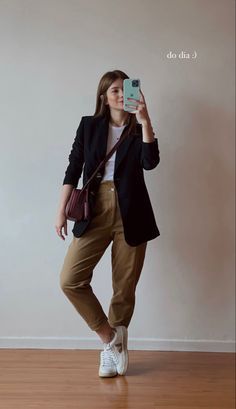 Oversized Blazer Outfits, Teacher Styles, Conference Outfit, Blazer Outfits For Women, Summer Office, Dream Outfits, Ootd Inspo, Ootd Ideas, Business Casual Outfits For Work