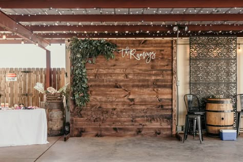 Wood Pallet Wedding Backdrop, Wood Wall Photo Backdrop, Farmhouse Wedding Backdrop, Rustic Wedding Backdrop Reception Indoor, Wood Wedding Backdrop Head Table, Diy Wooden Backdrop Wedding, Country Photo Backdrop, Pallet Wall Photo Backdrop, Masculine Photo Backdrop