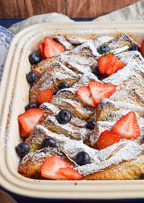 Brioche French Toast Casserole - The Jam Jar Kitchen French Toast Baked, Brioche French Toast Casserole, Pumpkin Pecan Bread, Strawberry Yogurt Cake, Sourdough French Toast, Classic French Toast, Brioche French Toast, Special Breakfast, French Toast Casserole Recipes