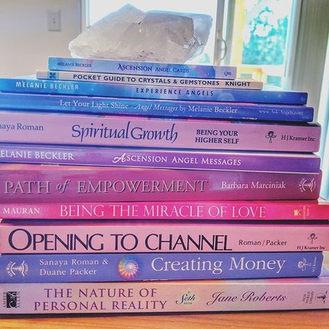 Good Spiritual Books, Spirituality Books To Read, Books For Spirituality, Best Spiritual Books To Read, Books About Spirituality, Healing Books Spiritual, Book Spirituality, Spiritual Books To Read, Books On Spirituality