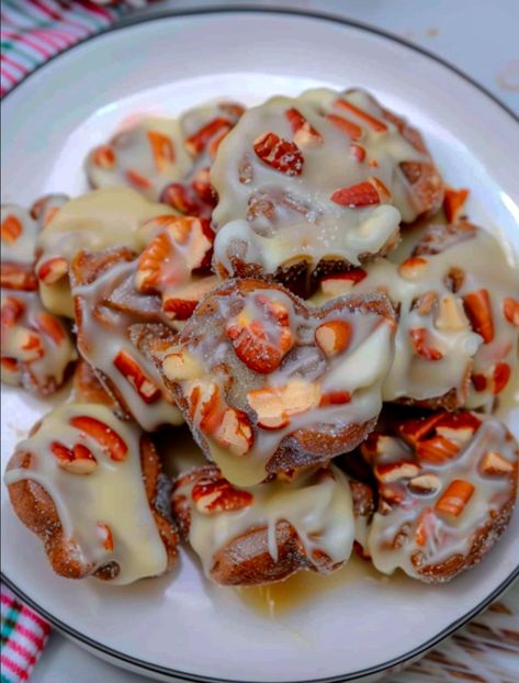 Oklahoma Sooner Nut Candies - Easy DIY Recipes Oklahoma Sooner Nut Candies, Oklahoma Sooner Nut Candy, Oklahoma Nut Candy 12 Tomatoes, Oklahoma Candy, Oklahoma Nut Candy Recipe, Oklahoma Nut Candy, Oklahoma Recipes, Shrimp Stew, White Bean Soup Recipes