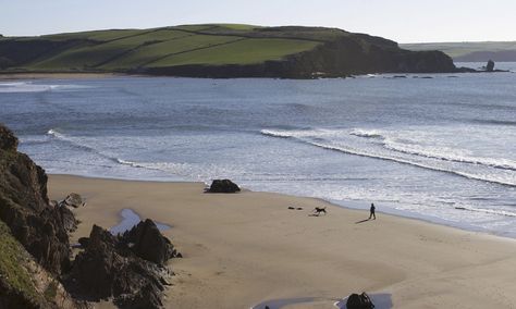 The beach at Bantham, near Kingsbridge, in Devon. Photograph: Jeremy Lightfoot/Robert Hard/REX Devon Beach, South Devon, Devon England, Thatched Cottage, Hams, Picture Postcards, Best Beaches, Most Beautiful Beaches, Canvas Pictures